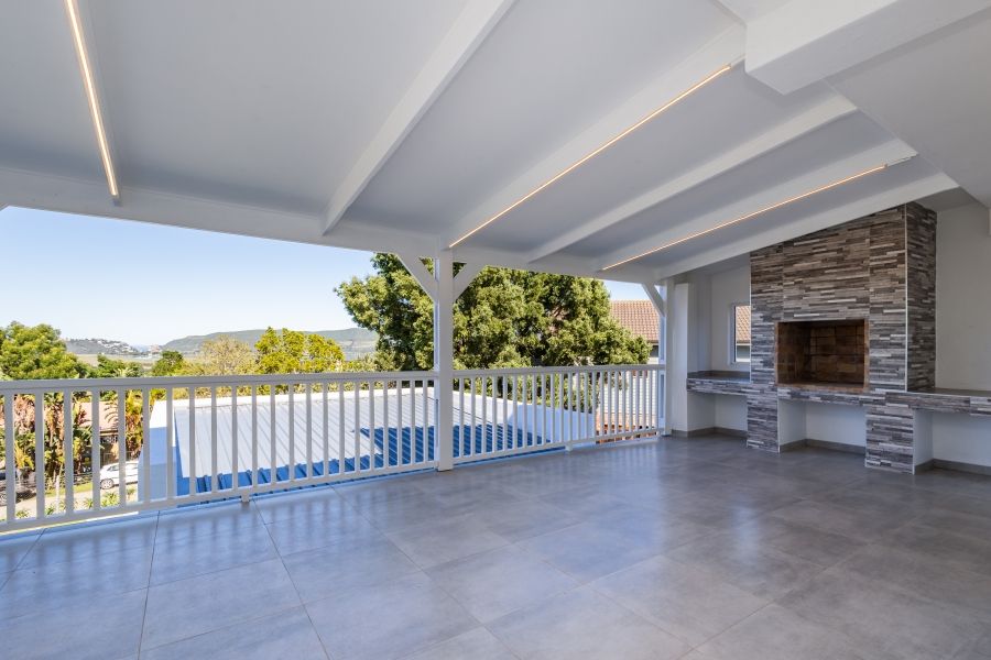 4 Bedroom Property for Sale in Old Place Western Cape
